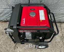 Honda EB5000i 5000 Watt Portable Quiet Inverter Parallel Gas Power Generator