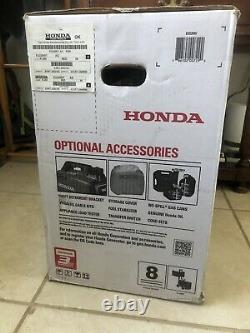 Honda Eu2200i 2200W Gas Powered Portable Inverter Generator LOCAL PICKUP ONLY