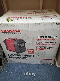 New Honda EU3000is Portable Gas Powered Generator Inverter