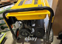 Générateur portable à démarrage électrique DEWALT de 8000 watts à essence